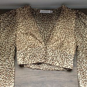 Semi sheer petal & pup leopard crop top